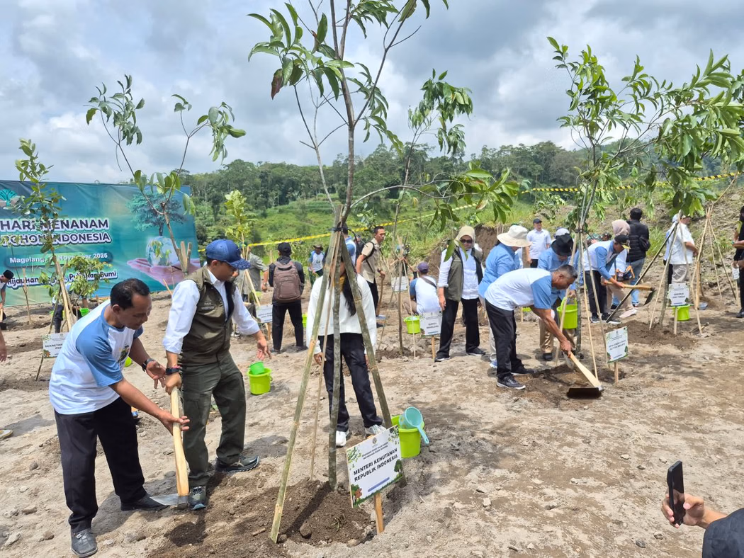 Kementerian Kehutanan Tegas Larang Penambangan Liar di TNGM, Prioritaskan Restorasi Lingkungan