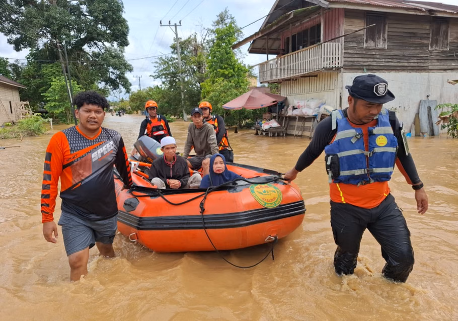 Kalimantan Selatan Dikepung Banjir Luas, Ribuan Warga Terdampak Akibat Sungai Meluap