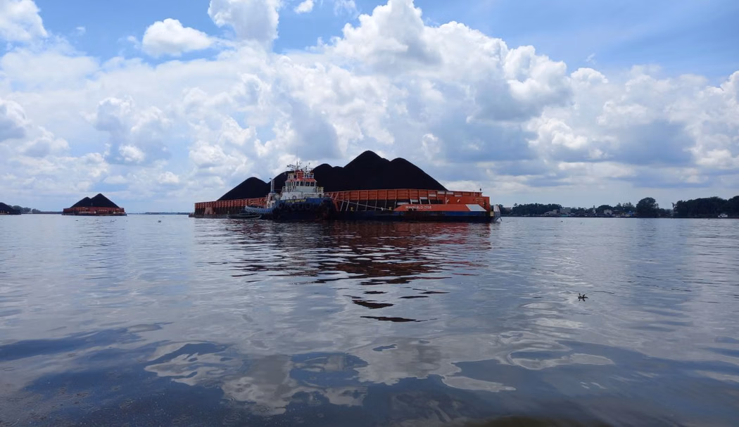 Kerusakan DAS Barito Capai Titik Kritis: Industri Ekstraktif Picu Produksi Asam Sulfat