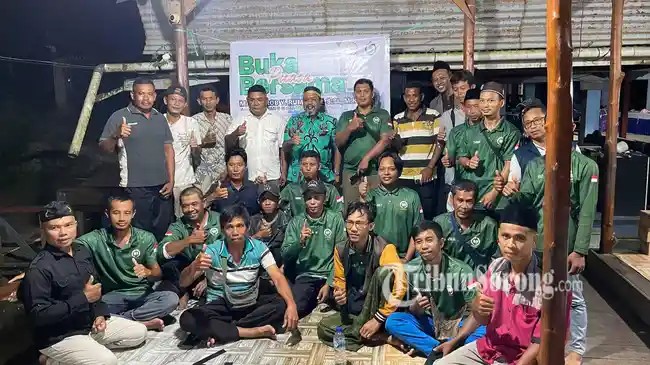 Senator Mamberob Rumakiek Jalin Silaturahmi, Serap Aspirasi Petani Milenial Sorong