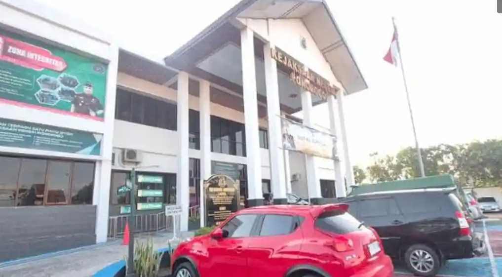 Kasus Korupsi Bansos Ponorogo: Penetapan Tersangka Menanti Audit Kerugian Negara BPKP