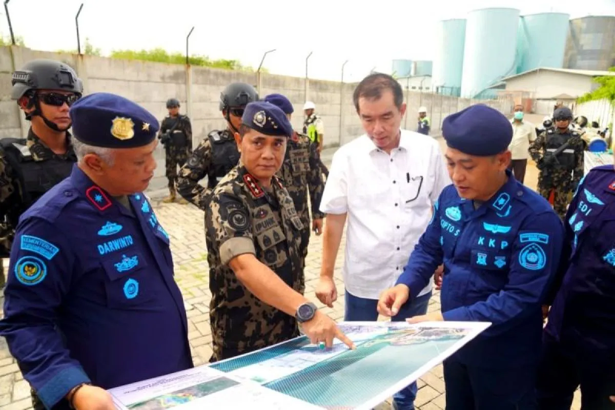 KKP Hentikan Reklamasi Tanpa Izin di Gresik, Tegaskan Komitmen Penegakan Aturan Kelautan