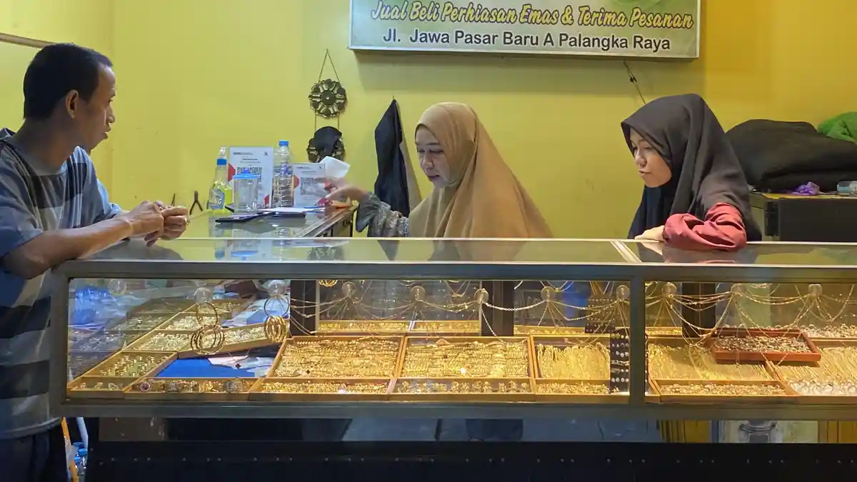 Investor Bersiap Pantau Dinamika Harga Emas: Antam, UBS, dan Galeri24 Jelang 9 Februari 2026