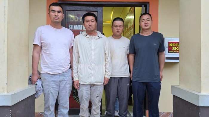Tiga TKA China Resmi Tersangka Kasus Pengeroyokan Pekerja Lokal di Kolaka
